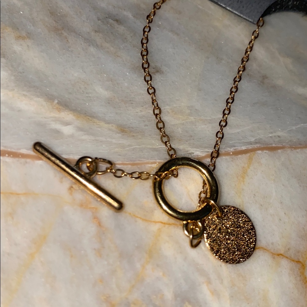 Express Gold Key & Card Holder - Picture 2 of 6